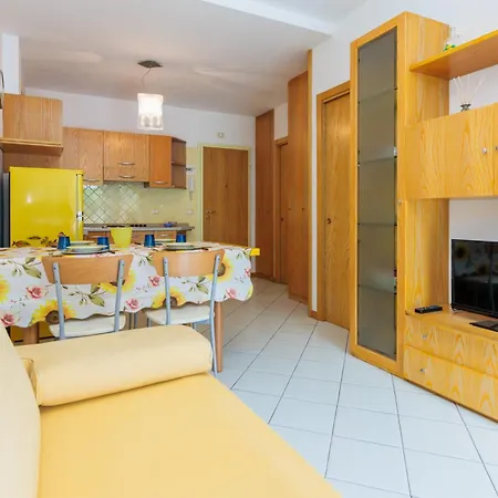 Beach! Fronte Mare - Piscina Park E Posto Inclusi Apartment *