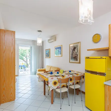 Beach! Fronte Mare - Piscina Park E Posto Inclusi Apartment *